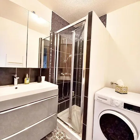 500m De La Mer- 4pers-piscine-parking-wifi- Clim